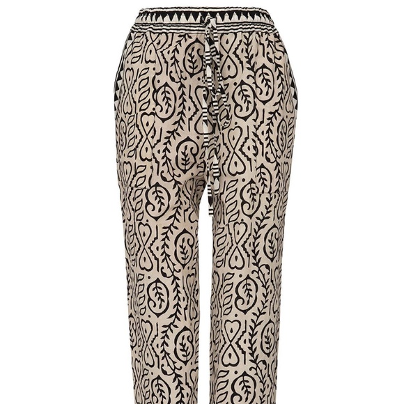 ALIX OF BOHEMIA Baja Bondi Printed Elastic Cropped Jogger Pants